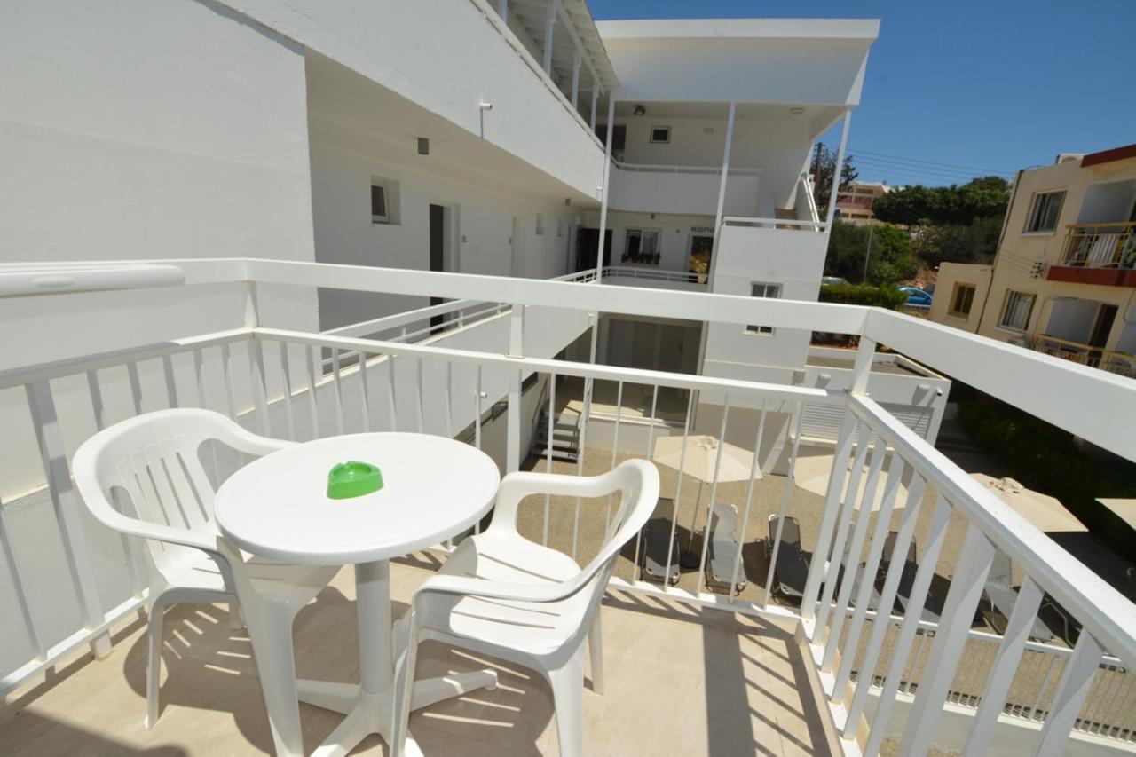 Barbara Hotel Apts Agia Napa Buitenkant foto
